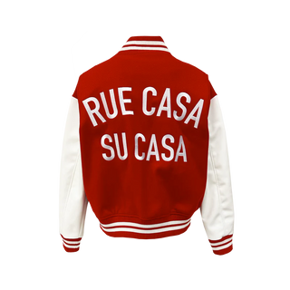 VESTE VARSITY SU CASA